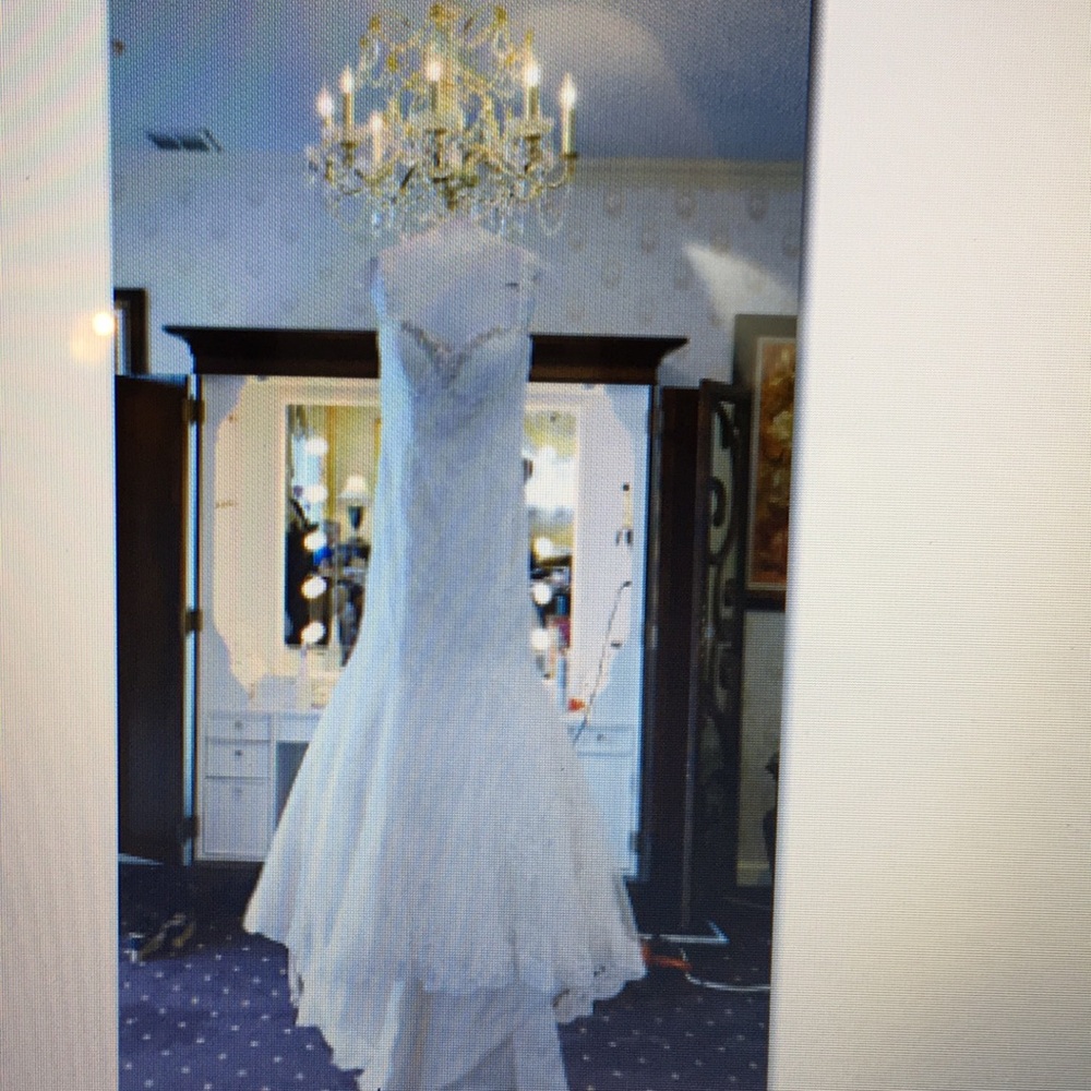Wedding dress